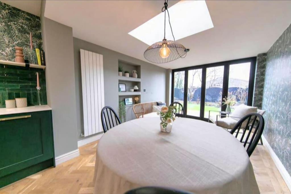 Recently Refurbished Home. Poulton-le-Fylde Dış mekan fotoğraf